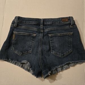 PAIGE denim frayed hem  High Waisted Emmitt Short Size 27